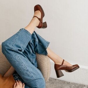 NWT Jonak Paris Heeled Mary Janes